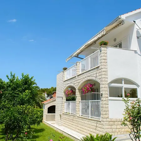 Apartments Klasan Trogir Exterior foto